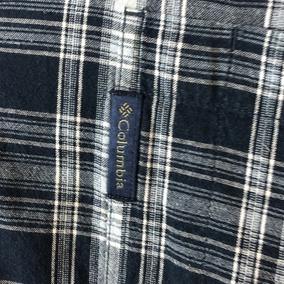 Columbia Button Down Plaid Shirt Blue size L - Picture 4 of 8